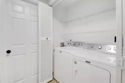 3655 Habersham Road NE #B141, Atlanta, GA 30305 - Photo 11