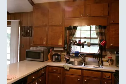 745 Huntingdon Drive, Jonesboro, GA 30236 - Photo 9