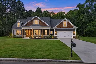 425 Blossom Trl, Acworth, GA 30101 - Photo 1