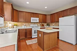 5886 Buckner Creek Dr SE, Mableton, GA 30126 - Photo 9