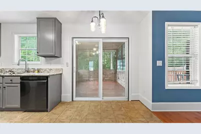 32 Maddox Road SE, Acworth, GA 30102 - Photo 9