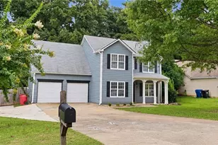 32 Maddox Road SE, Acworth, GA 30102 - Photo 1