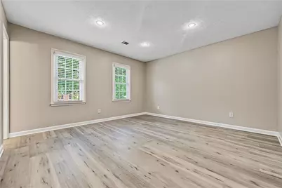 303 Timber Creek Lane SW, Marietta, GA 30060 - Photo 13