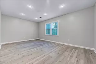 303 Timber Creek Ln SW, Marietta, GA 30060 - Photo 17