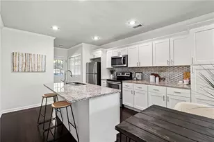 897 Lawton St SW, Atlanta, GA 30310 - Photo 3
