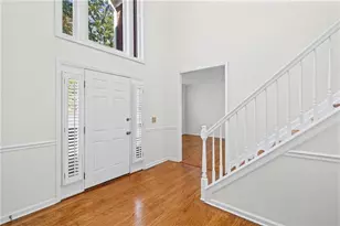 293 Grand Manor Dr, Marietta, GA 30068 - Photo 5