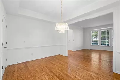 293 Grand Manor Drive, Marietta, GA 30068 - Photo 9