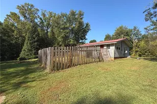 724 Upper Bethany Rd, Ball Ground, GA 30107 - Photo 23