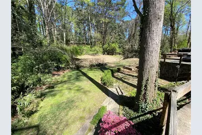 2073 E Roxboro Road NE #B, Brookhaven, GA 30324 - Photo 15