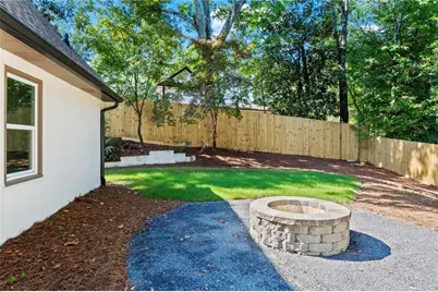 2552 Holly Creek Drive NE, Marietta, GA 30062 - Photo 45