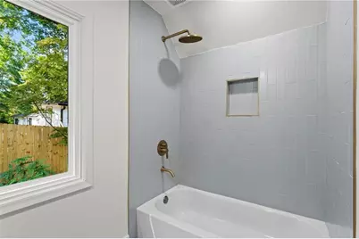 2552 Holly Creek Drive NE, Marietta, GA 30062 - Photo 31