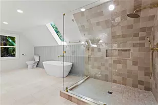 2552 Holly Creek Dr NE, Marietta, GA 30062 - Photo 51