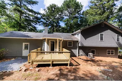 2340 Rockwell Drive, Buford, GA 30519 - Photo 19
