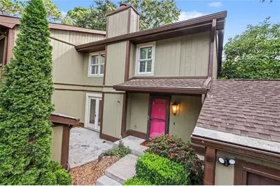 2752 Meadow Mere E, Atlanta, GA 30341 - Photo 3