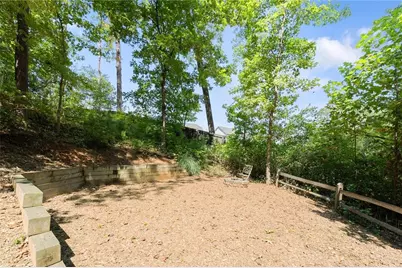 4916 Hawk Trail NE, Marietta, GA 30066 - Photo 13