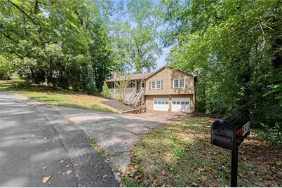 4916 Hawk Trail NE, Marietta, GA 30066 - Photo 21