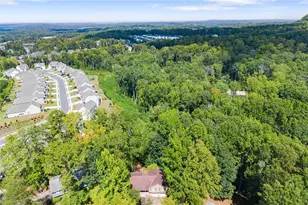 4916 Hawk Trail NE, Marietta, GA 30066 - Photo 7