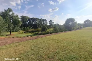 1027 Sunny Lk Dr, Lawrenceville, GA 30043 - Photo 7