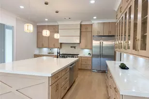 6222 Bridgewood Dr, Buford, GA 30518 - Photo 13
