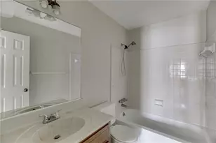 766 Chesterfield Dr, Lawrenceville, GA 30044 - Photo 27