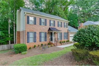 766 Chesterfield Drive, Lawrenceville, GA 30044 - Photo 3
