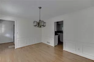 766 Chesterfield Dr, Lawrenceville, GA 30044 - Photo 13