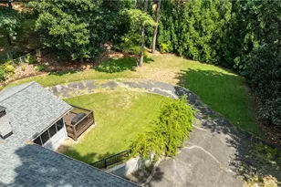 119 Rhodes Dr, Marietta, GA 30068 - Photo 49