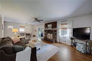 119 Rhodes Dr, Marietta, GA 30068 - Photo 19