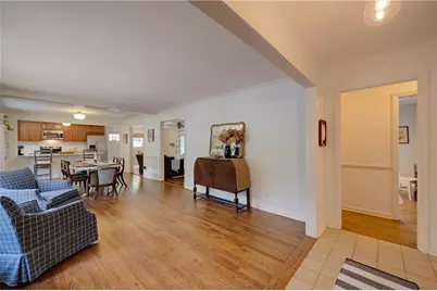 119 Rhodes Drive, Marietta, GA 30068 - Photo 5