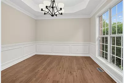 2740 Lake Commons Court, Snellville, GA 30078 - Photo 7