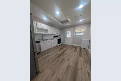 827 Serramonte Drive NE, Marietta, GA 30068 - Photo 3
