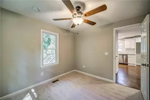 6429 Gordon St, Lithia Springs, GA 30122 - Photo 9