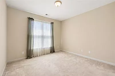1935 Heritage Green Drive, Marietta, GA 30064 - Photo 13