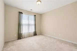 1935 Heritage Green Dr, Marietta, GA 30064 - Photo 13