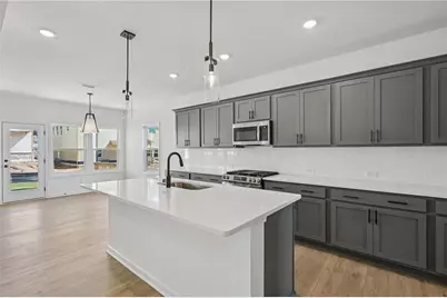 5456 Hargrove Way, Flowery Branch, GA 30542 - Photo 5