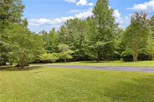 1555 Maple Ridge Dr, Loganville, GA 30052 - Photo 33