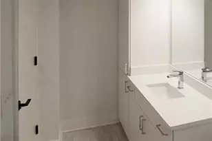 99 Peachtree Memorial Dr, Atlanta, GA 30309 - Photo 17