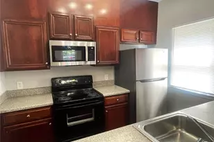 994 Sims St, Atlanta, GA 30310 - Photo 9