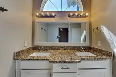 1009 Cobb Place Manor Drive, Marietta, GA 30066 - Photo 11