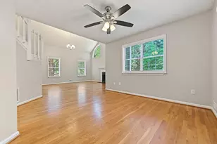 1009 Cobb Place Manor Dr, Marietta, GA 30066 - Photo 7