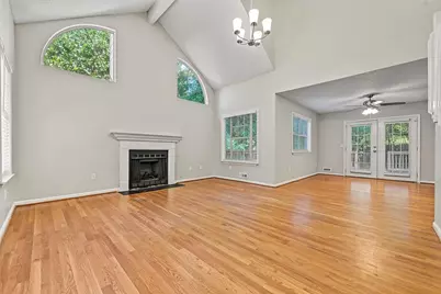 1009 Cobb Place Manor Drive, Marietta, GA 30066 - Photo 5