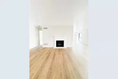 4113 Pine Heights Drive NE, Atlanta, GA 30324 - Photo 5