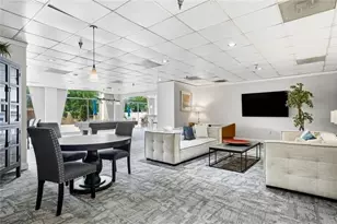 2479 Peachtree Rd NE, Atlanta, GA 30305 - Photo 15
