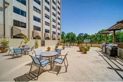 2479 Peachtree Road NE #303, Atlanta, GA 30305 - Photo 17