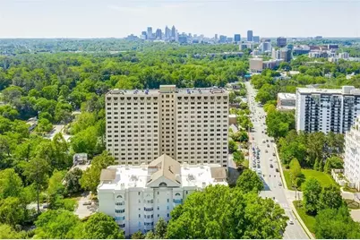 2479 Peachtree Road NE #303, Atlanta, GA 30305 - Photo 29