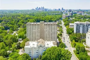 2479 Peachtree Rd NE, Atlanta, GA 30305 - Photo 29