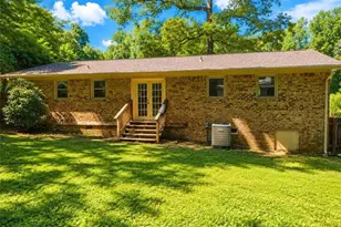 3766 Renee Cir, Gainesville, GA 30507 - Photo 3