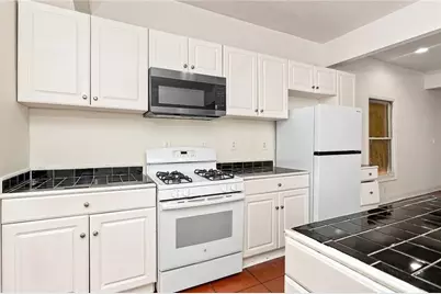 56 Vanira Avenue SE, Atlanta, GA 30315 - Photo 3