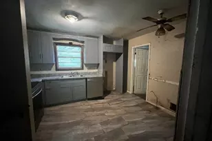 3919 Bressler Cir, Decatur, GA 30035 - Photo 5
