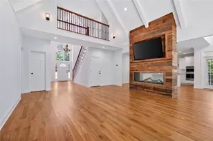 2090 Double Creek Ln, Alpharetta, GA 30004 - Photo 3